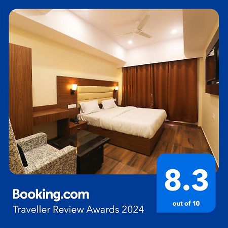 Fabhotel Blueark Lucknow Eksteriør billede