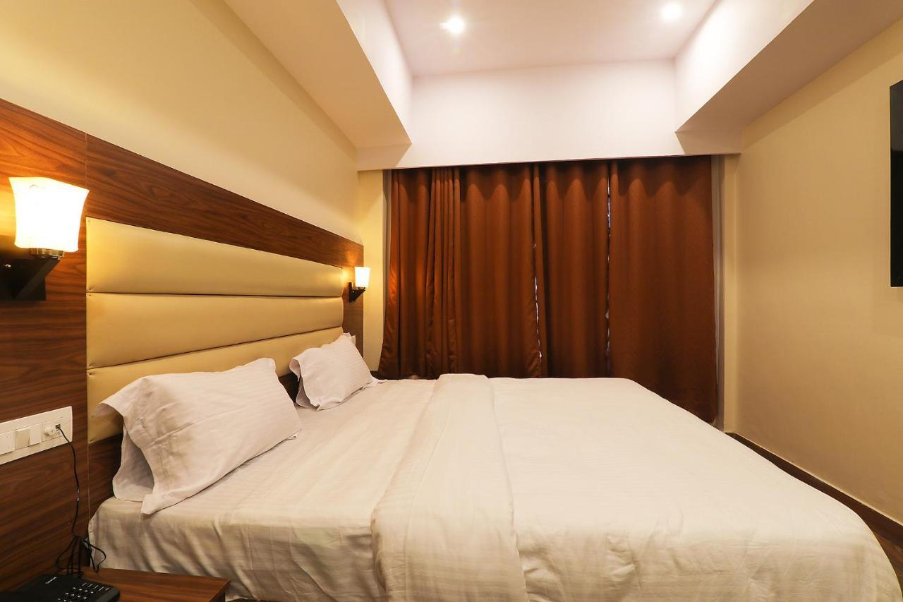 Fabhotel Blueark Lucknow Eksteriør billede