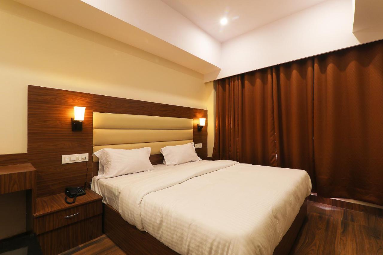 Fabhotel Blueark Lucknow Eksteriør billede